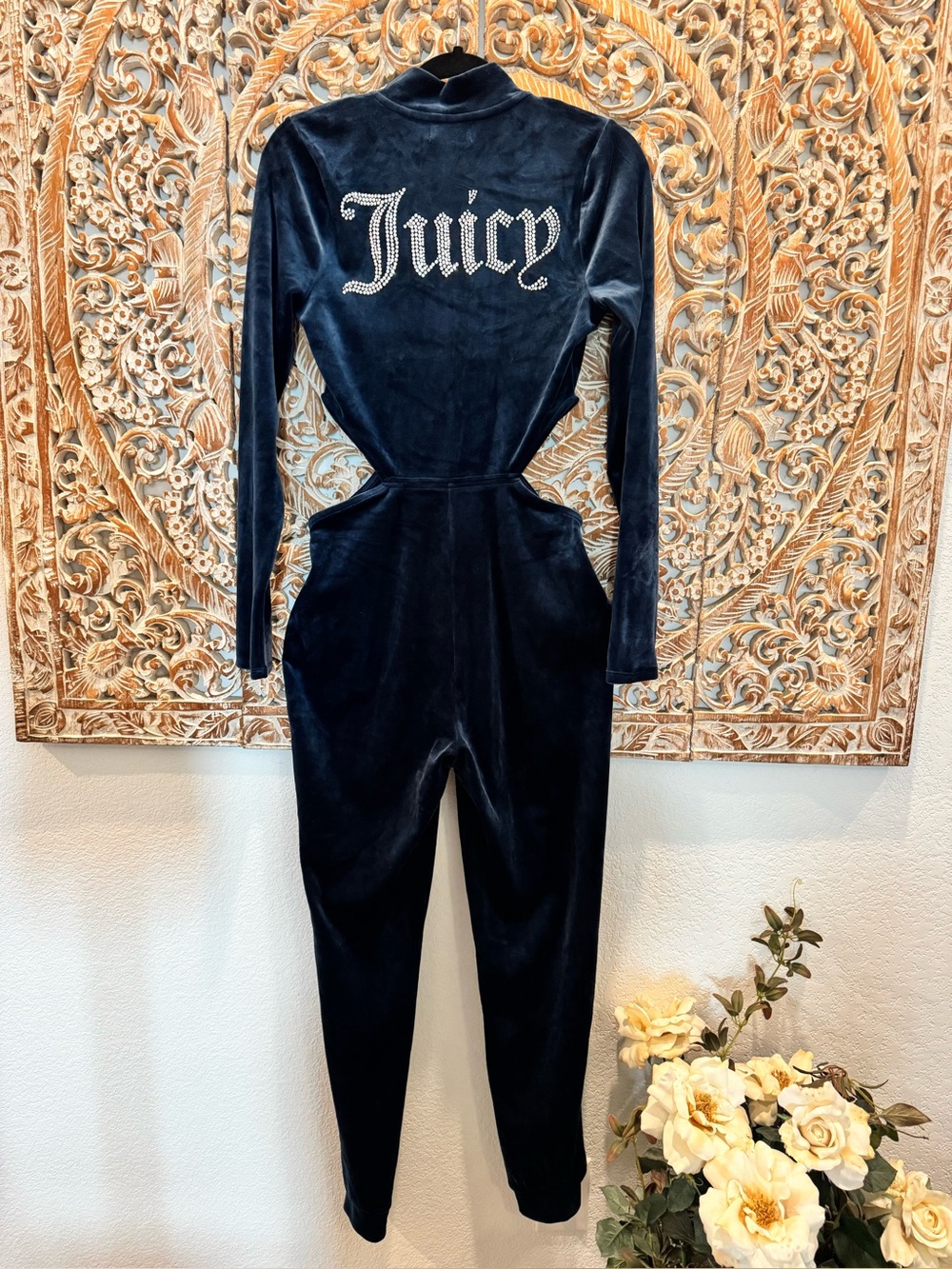Juicy Couture Velour Cutout Jumpsuit Navy Rhinestone Logo Long Sleeves- size M - Picture 3 of 15